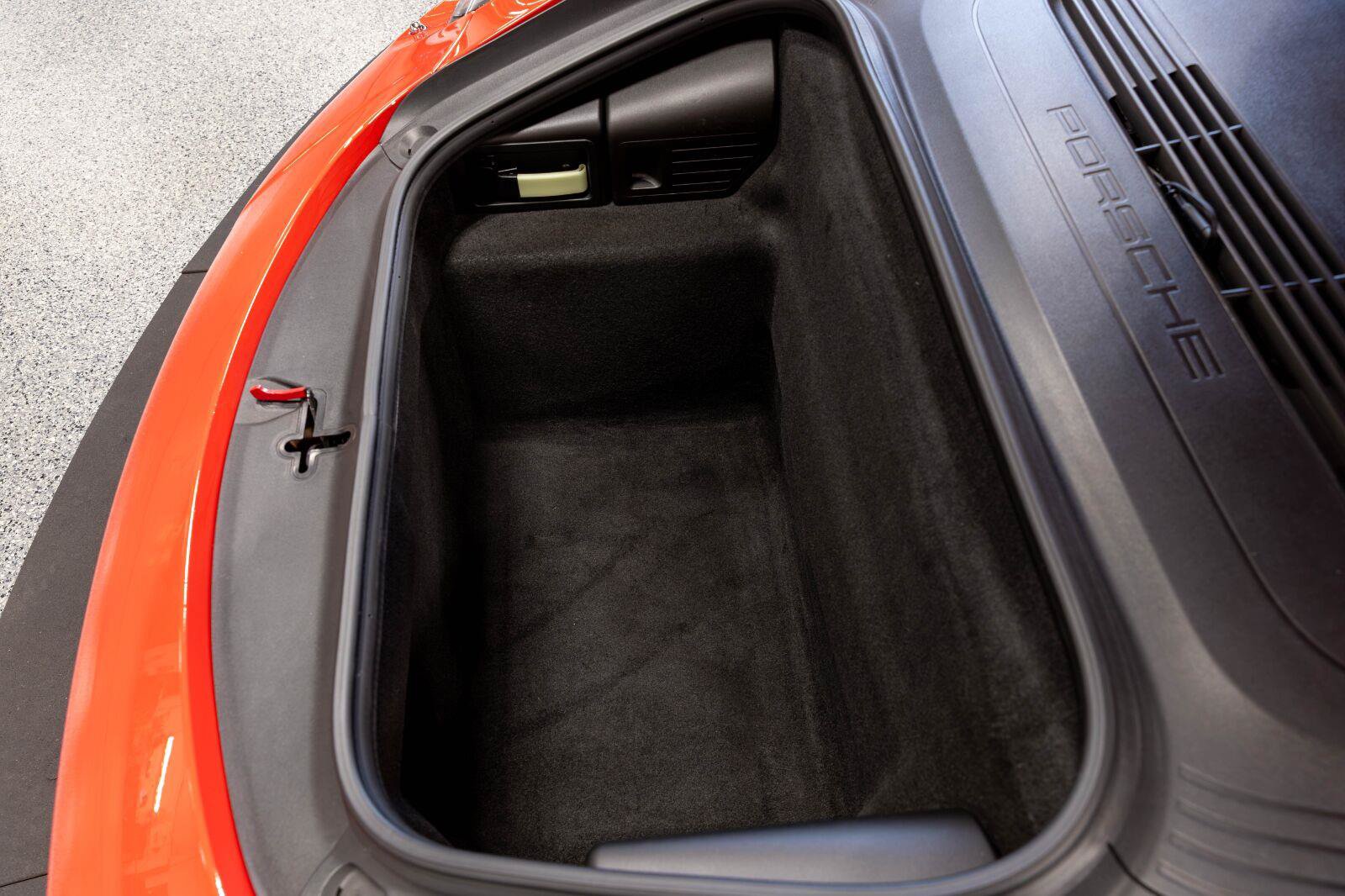 Used 2015 Porsche 911 Turbo S AWD/4WD image 58