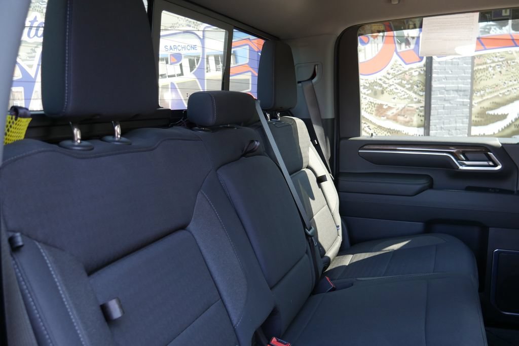 Used 2024 Chevrolet Silverado 2500 LT w/ Convenience Package AWD/4WD image 13