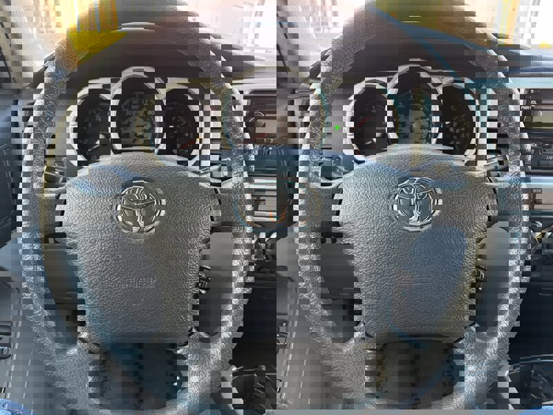 Used 2004 Toyota 4Runner SR5 image 16