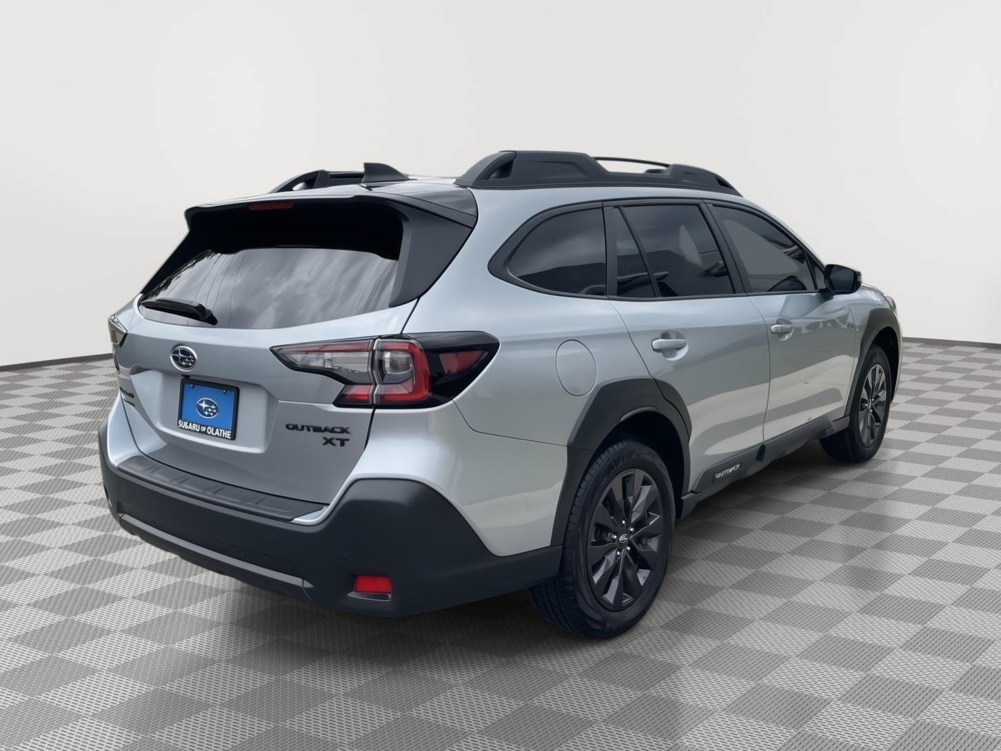 Certified 2025 Subaru Outback Onyx Edition XT AWD/4WD image 8