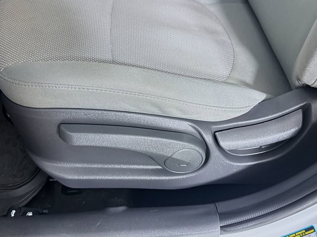 Used 2014 Hyundai Accent GLS FWD image 20