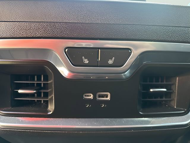 Used 2024 Chevrolet Silverado 1500 High Country w/ High Country Premium Package image 21