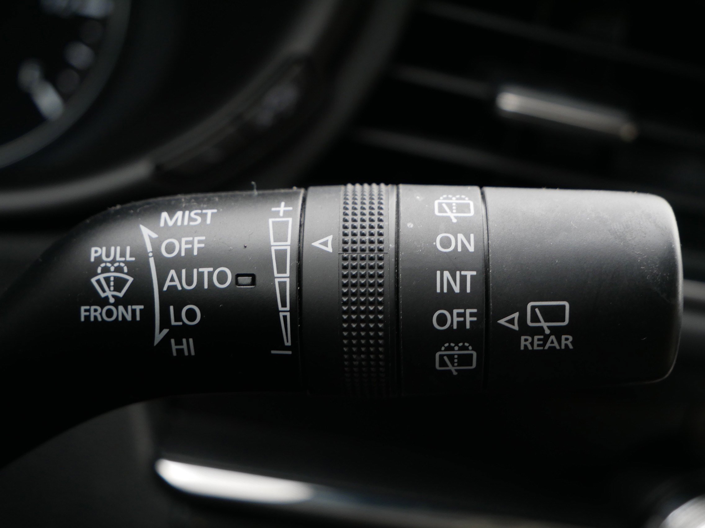 Used 2020 MAZDA CX-30 AWD w/ Premium Package image 26