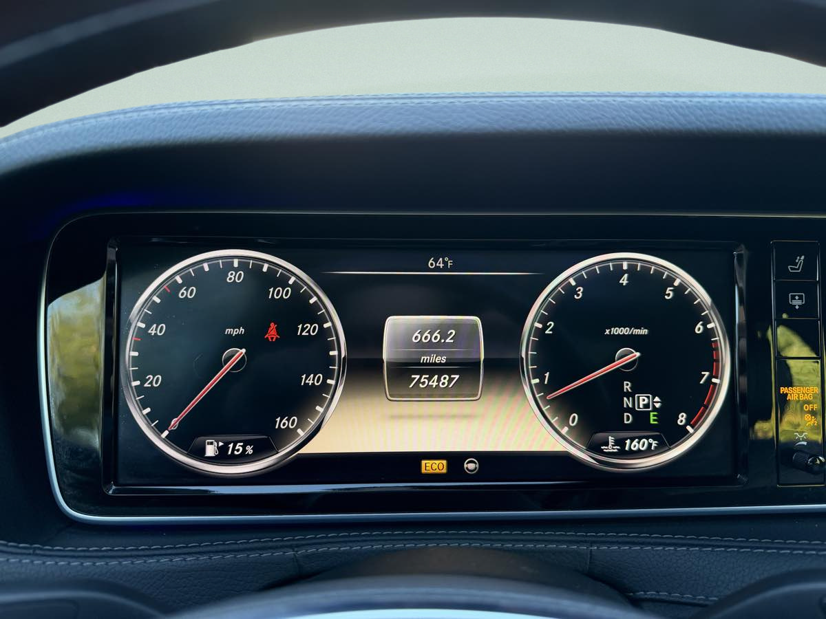 Used 2014 Mercedes-Benz S 550 Sedan image 20