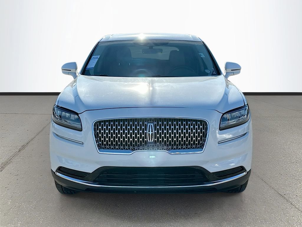 Used 2023 Lincoln Nautilus FWD w/ Premium Package image 2