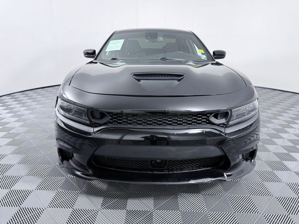 Used 2023 Dodge Charger R/T w/ Technology Group image 3