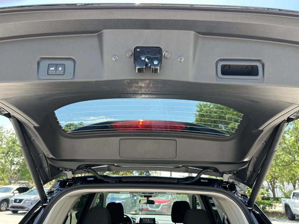 New 2026 Nissan Rogue SV image 52
