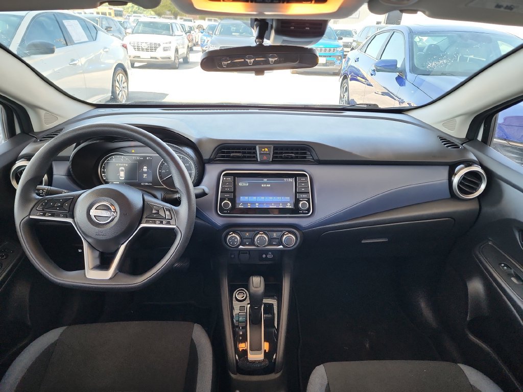 Used 2024 Nissan Versa SV FWD image 17