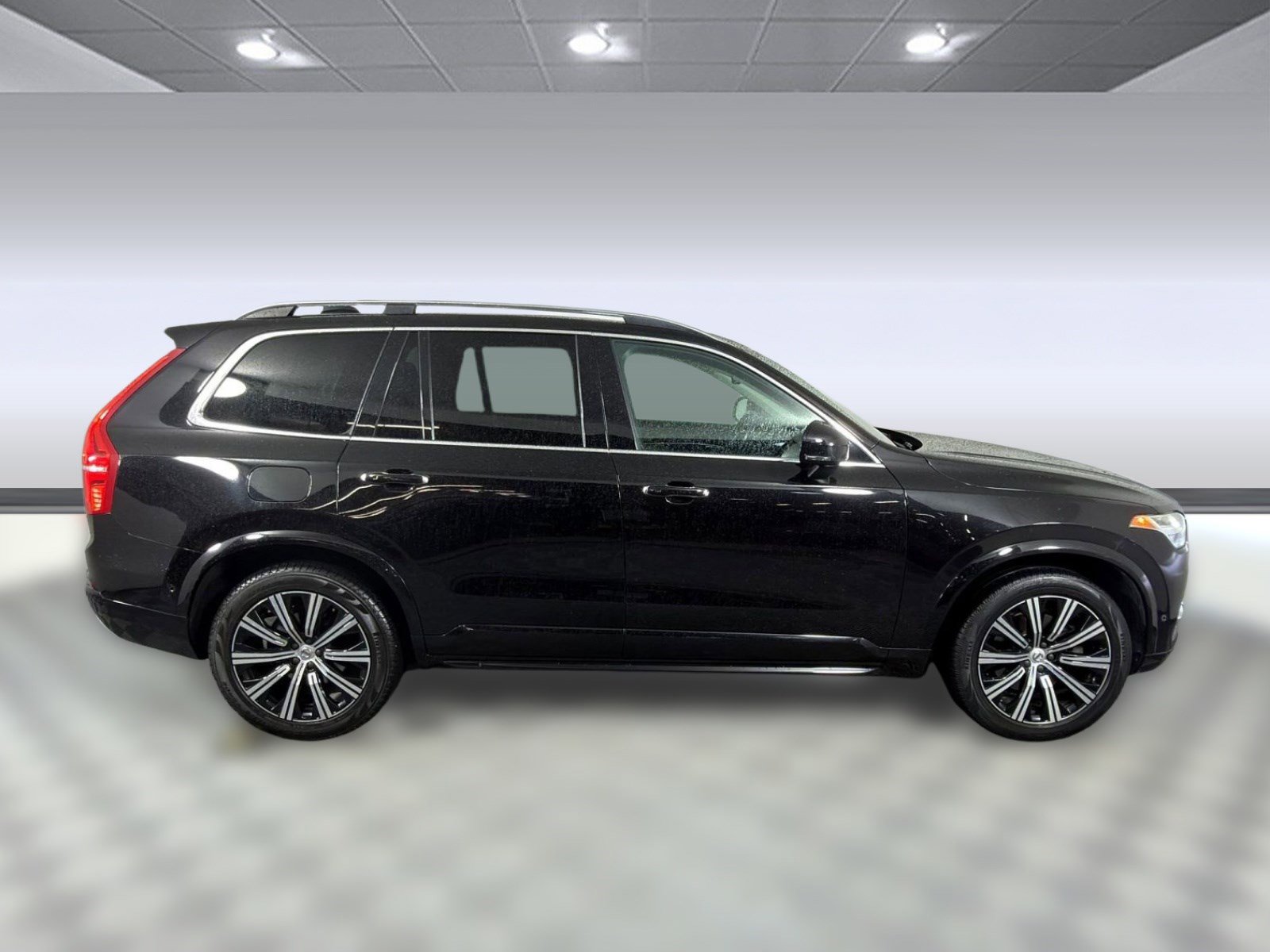 Used 2016 Volvo XC90 T6 Momentum w/ Momentum Plus Package image 8