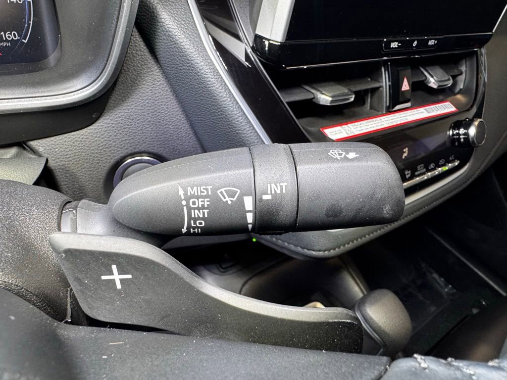Used 2026 Toyota Corolla XSE FWD image 25