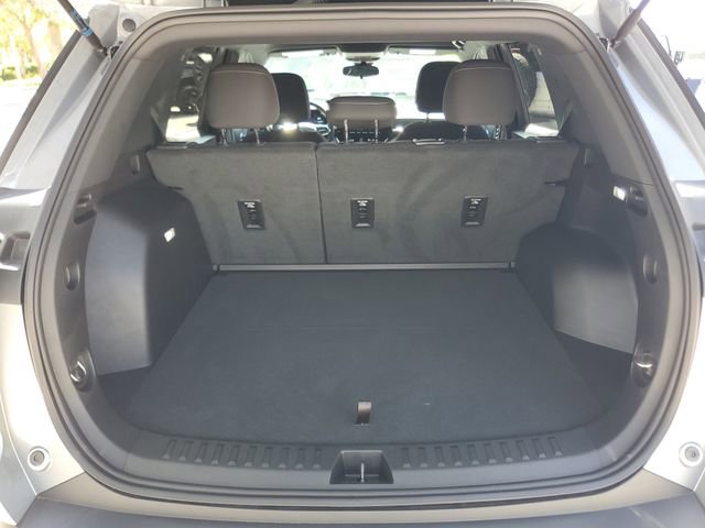 Certified 2026 Chevrolet Equinox LT w/ Midnight Edition image 9