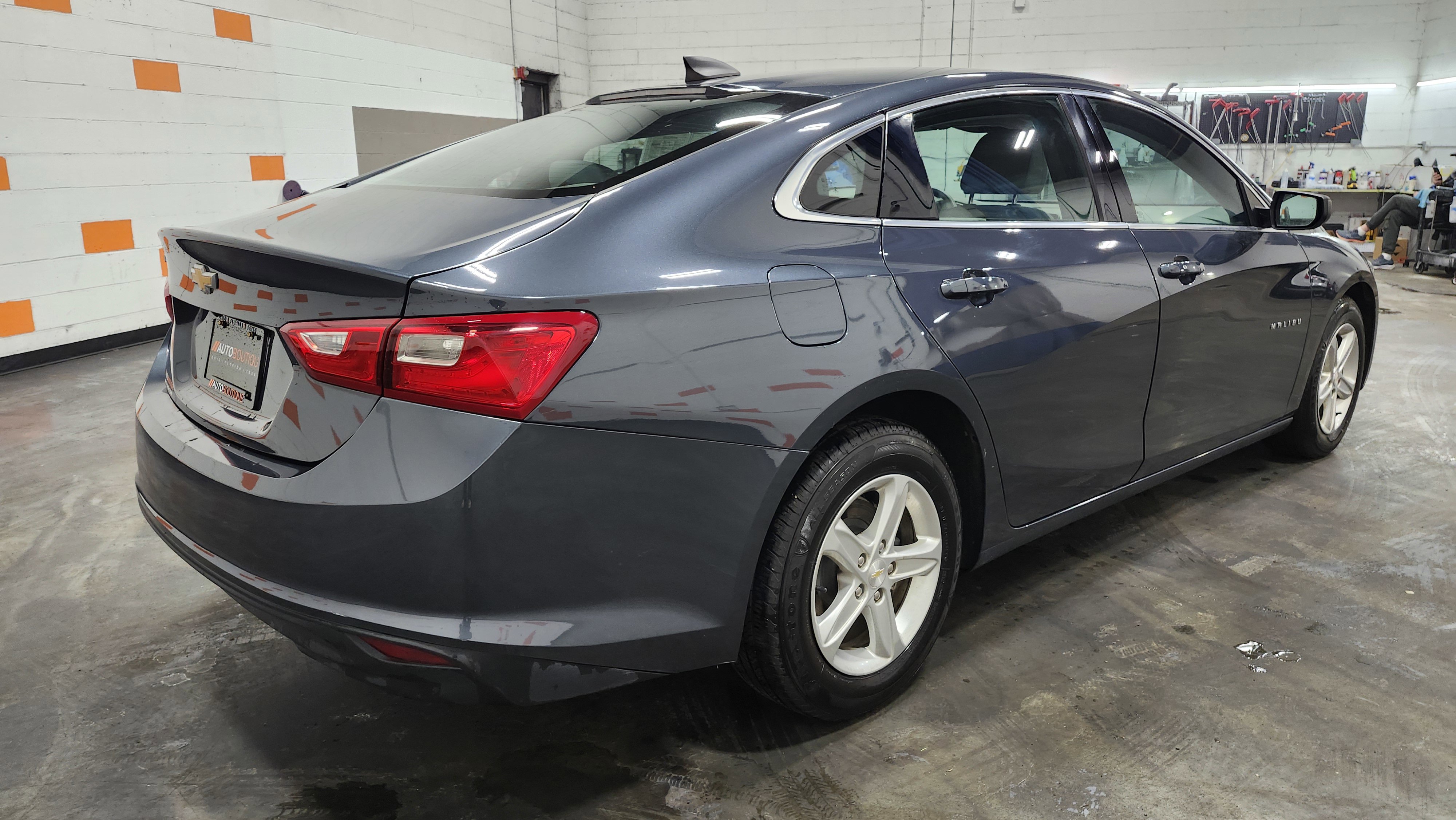 Used 2021 Chevrolet Malibu LS image 16