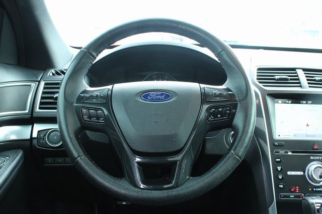 Used 2018 Ford Explorer Sport image 25