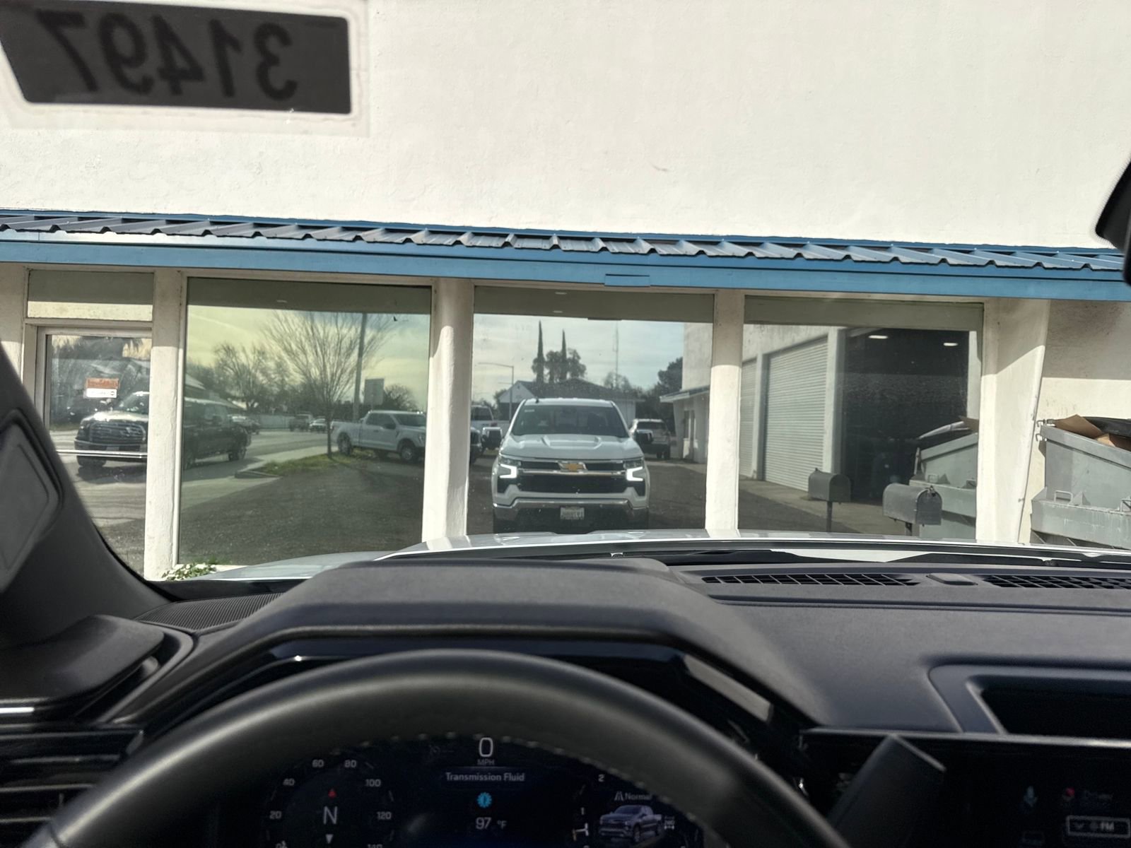 Used 2025 Chevrolet Silverado 1500 LT w/ Z71 Off-Road Package image 13