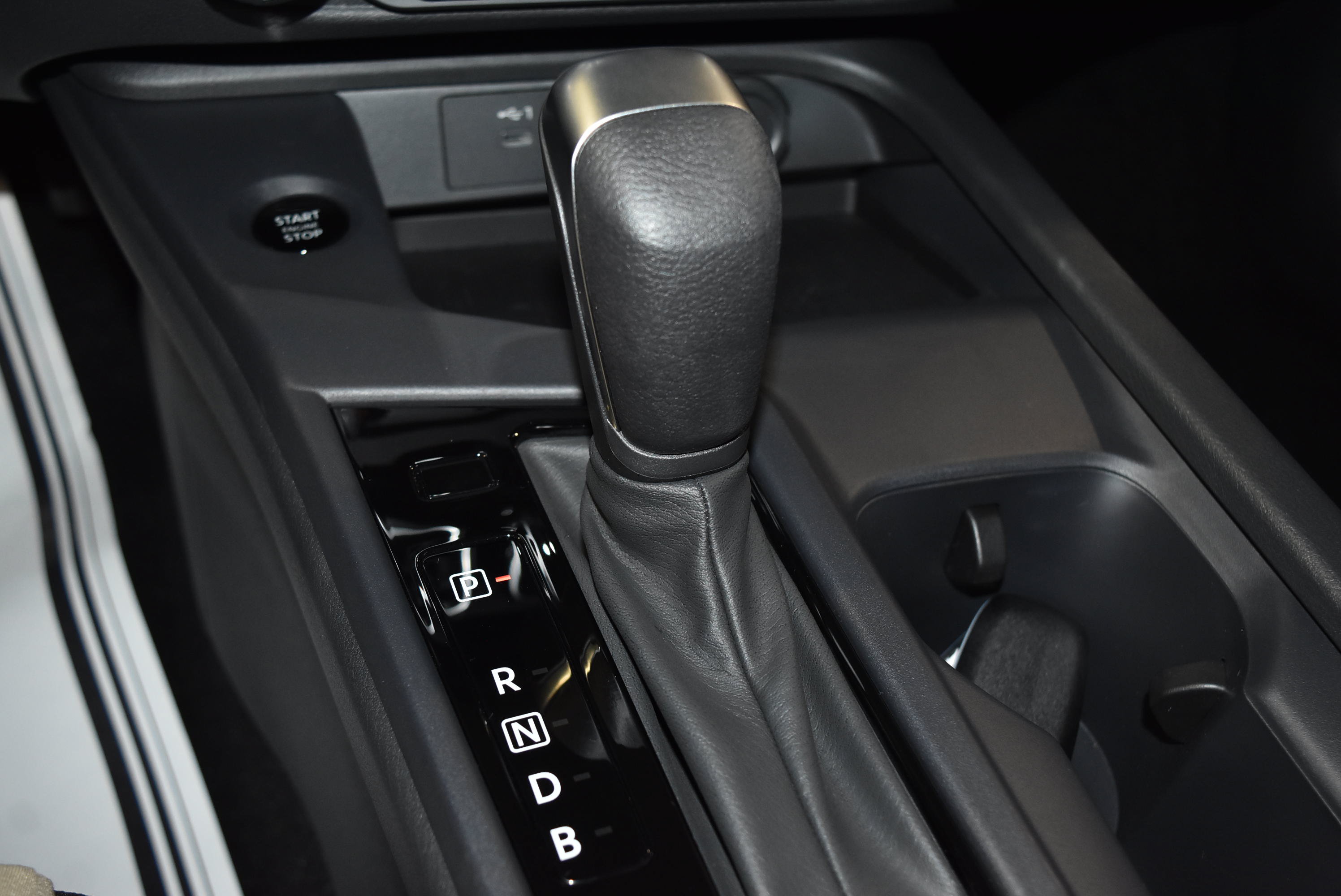 New 2027 Nissan Sentra S w/ Floor Mat Package FWD image 13