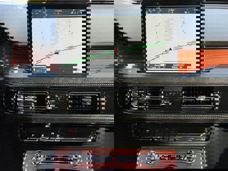 Used 2022 Lincoln Aviator Reserve w/ Equipment Group 201A image 14