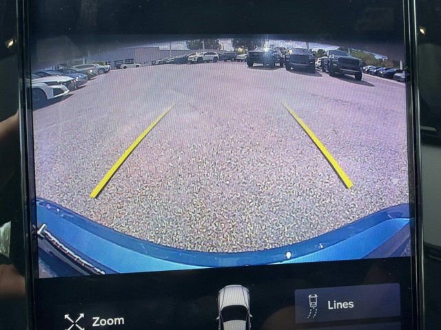 Used 2020 Volvo S60 T5 R-Design image 29