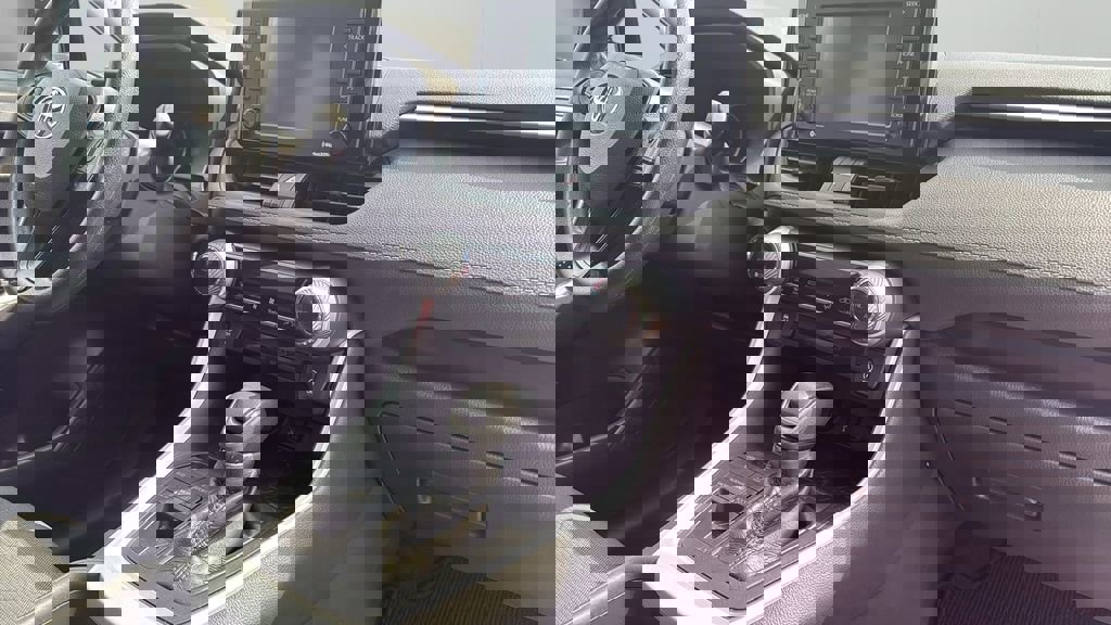 Used 2021 Toyota RAV4 XLE w/ Carpet Mat Package (TMS) AWD/4WD image 35