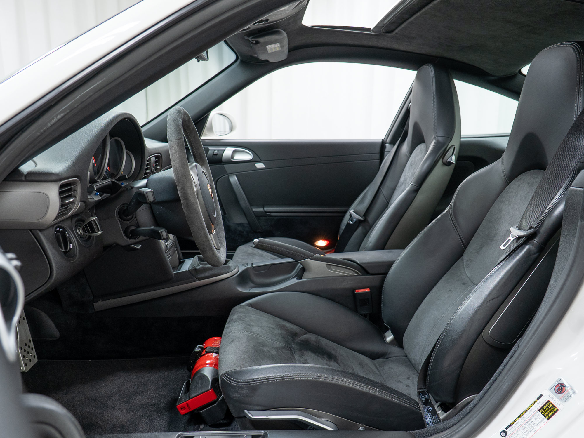 Used 2007 Porsche 911 GT3 RWD image 20