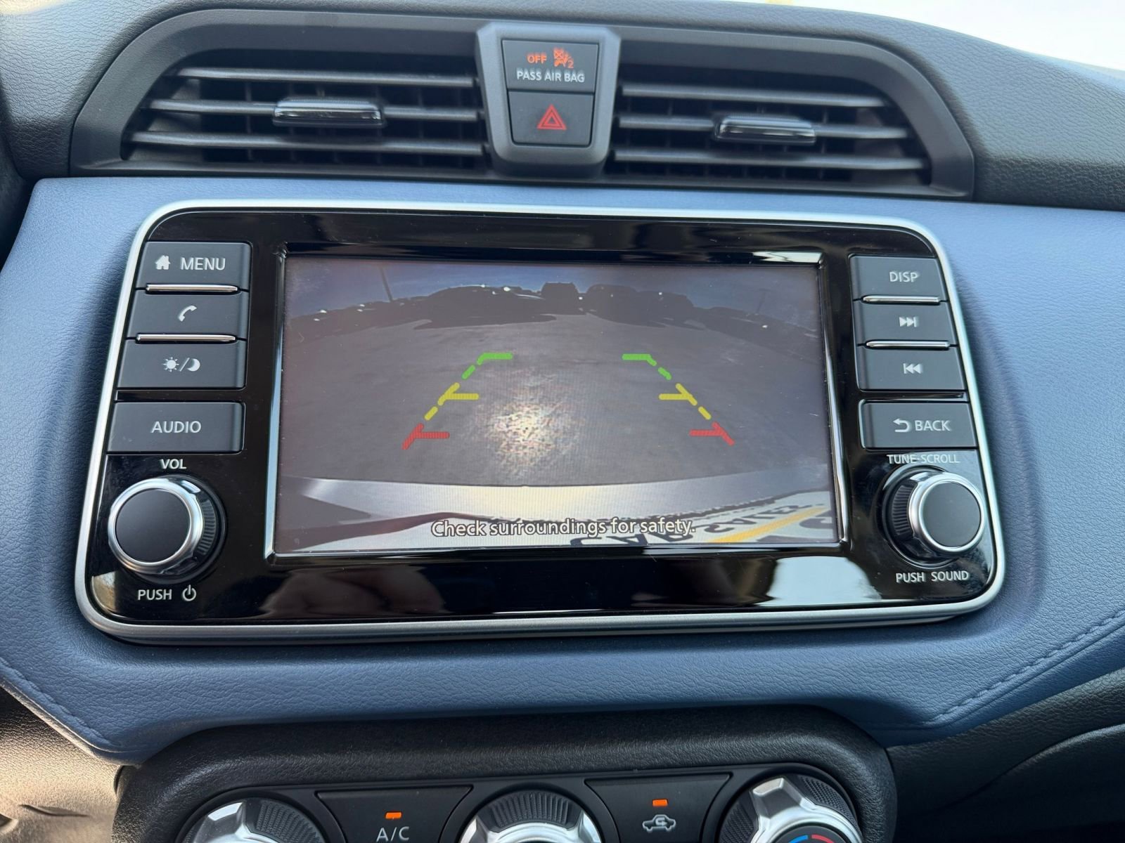 Used 2025 Nissan Versa SV image 22