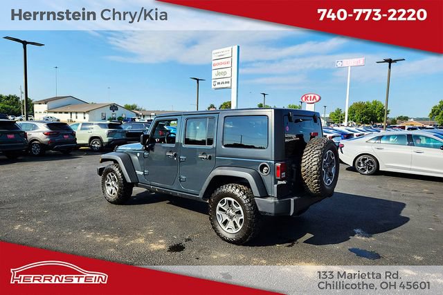 Used 2017 Jeep Wrangler Unlimited Rubicon w/ Cold Weather Group AWD/4WD image 5
