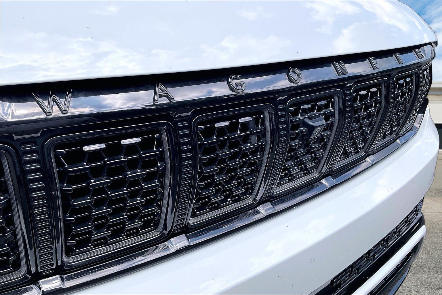 Certified 2025 Jeep Grand Wagoneer Series II Obsidian w/ Quick Order Packagew 28T AWD/4WD image 28