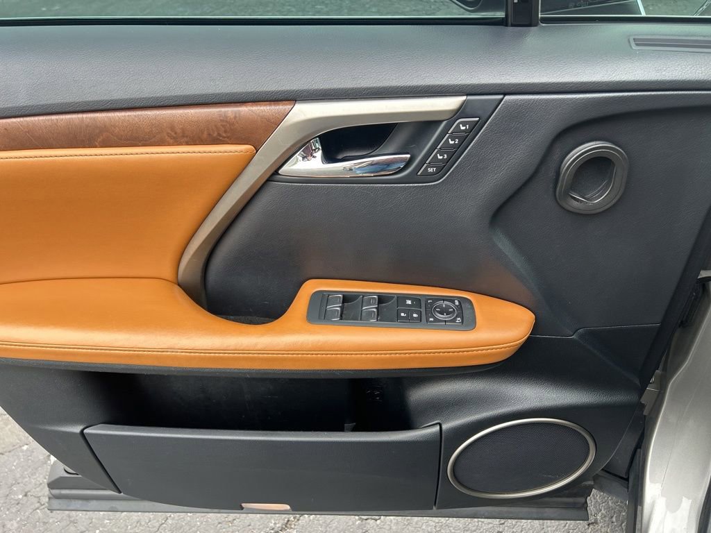 Used 2021 Lexus RX 350L FWD w/ Premium Package image 14