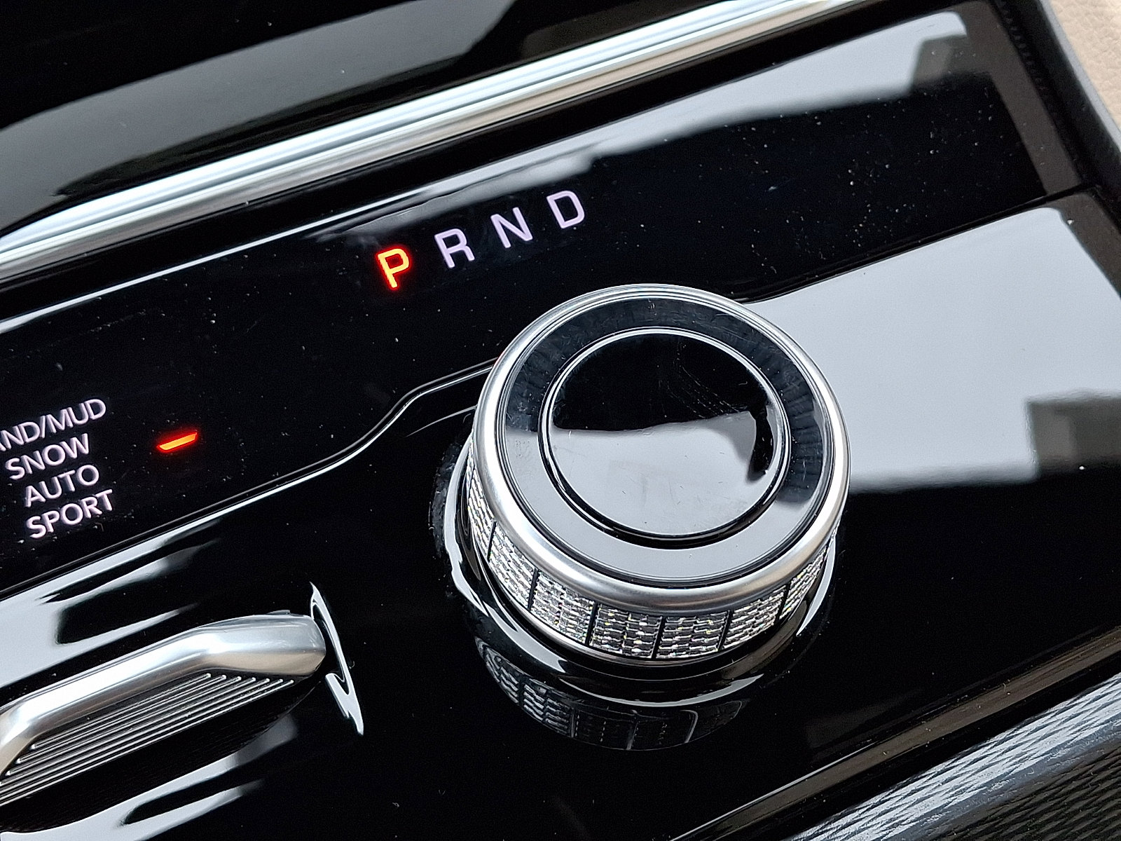 New 2026 Jeep Grand Cherokee Limited w/ Trailer Tow Package image 11