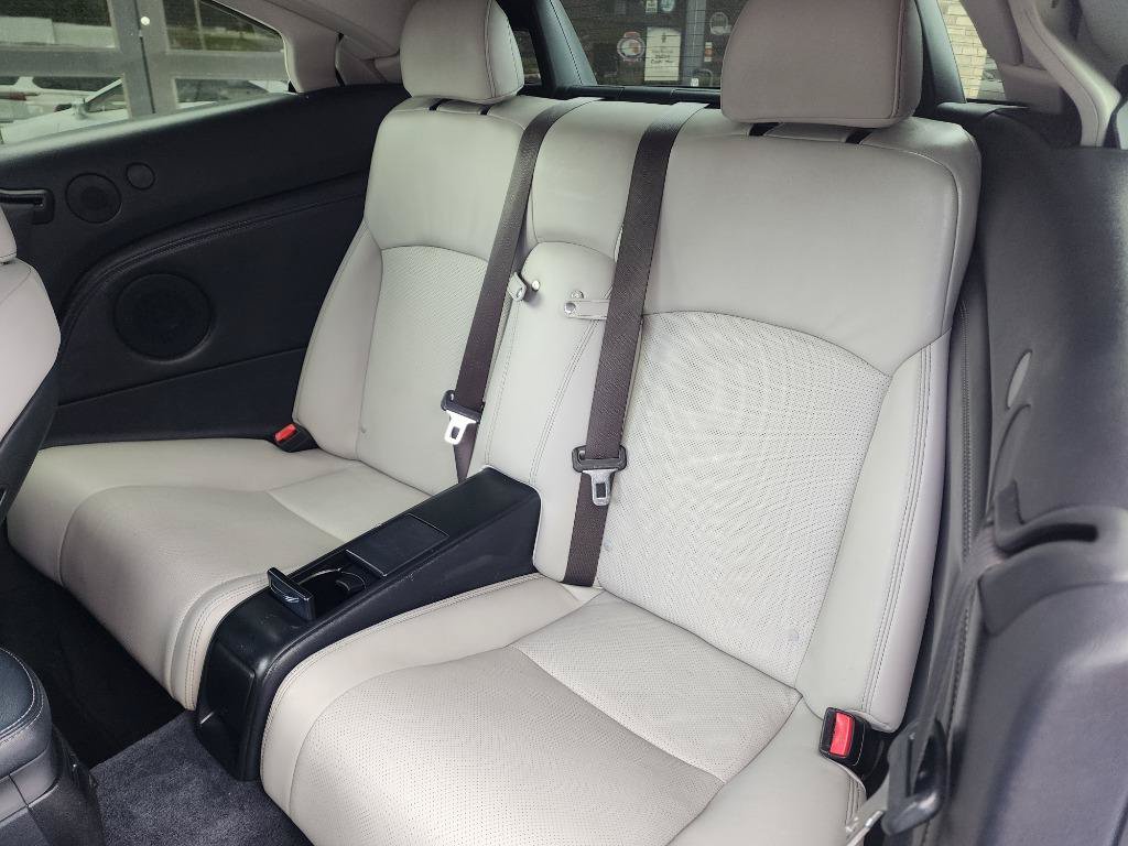 Used 2012 Lexus IS 350C w/ Luxury Pkg RWD image 11