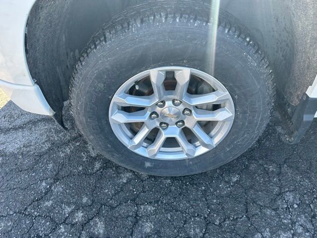 Used 2023 Chevrolet Silverado 1500 RST w/ LPO, Liner Protection Package image 10