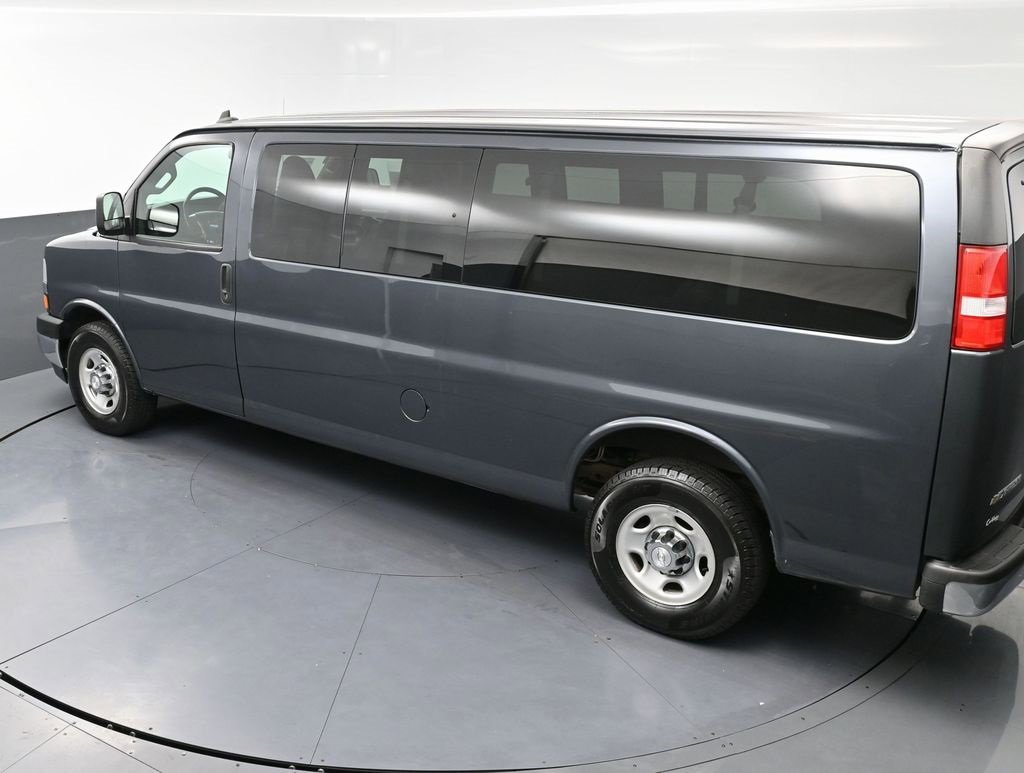 Used 2017 Chevrolet Express 3500 LT w/ LT Preferred Equipment Group image 42