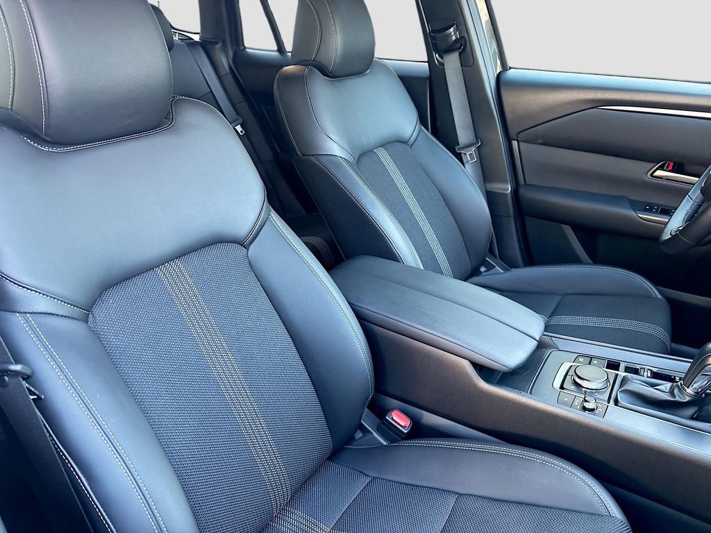 Used 2025 MAZDA CX-50 AWD 2.5 S w/ Premium Package image 29