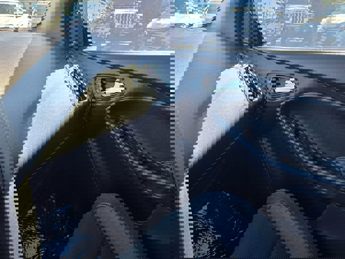 Used 2017 Ford Focus RS image 35