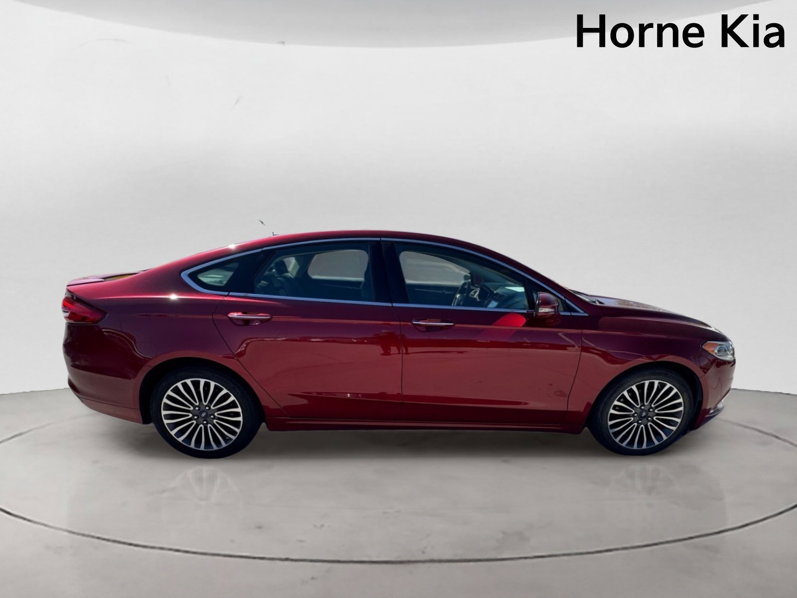 Used 2017 Ford Fusion Titanium FWD image 3