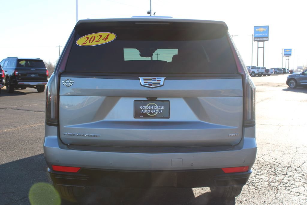 Used 2024 Cadillac Escalade Sport AWD/4WD image 8