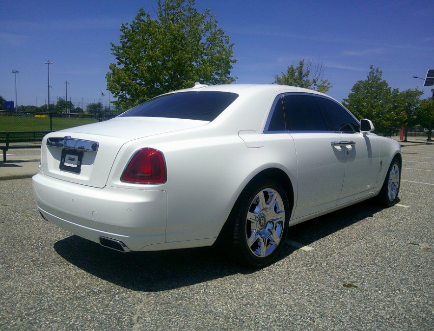 Used 2013 Rolls-Royce Ghost RWD image 27