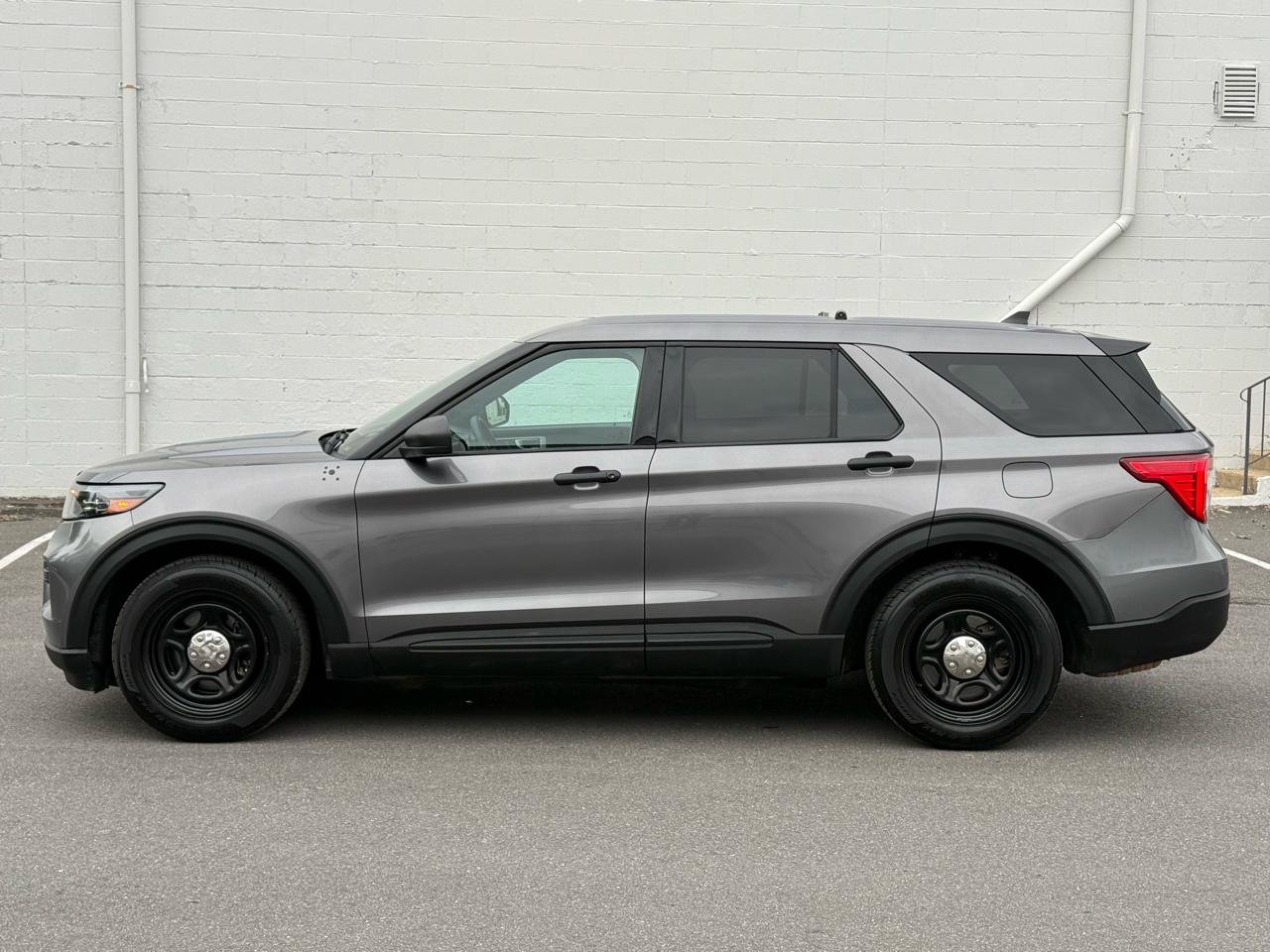 Used 2021 Ford Explorer 4WD Police Interceptor w/ Ultimate Wiring Package image 8