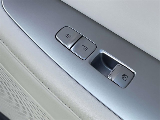 Used 2020 Hyundai Palisade SEL w/ Premium Package image 13