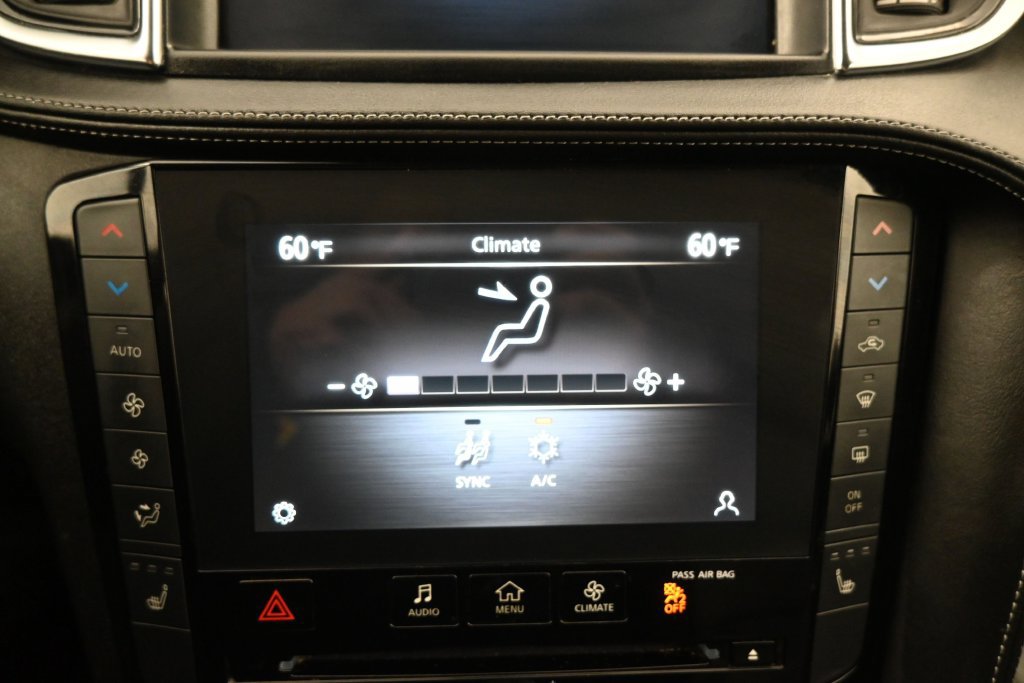 Used 2023 INFINITI QX50 Luxe FWD image 12