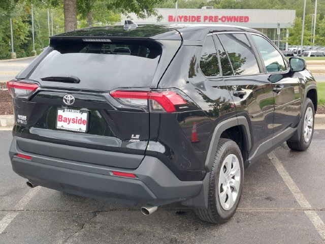 Used 2025 Toyota RAV4 LE AWD/4WD image 19