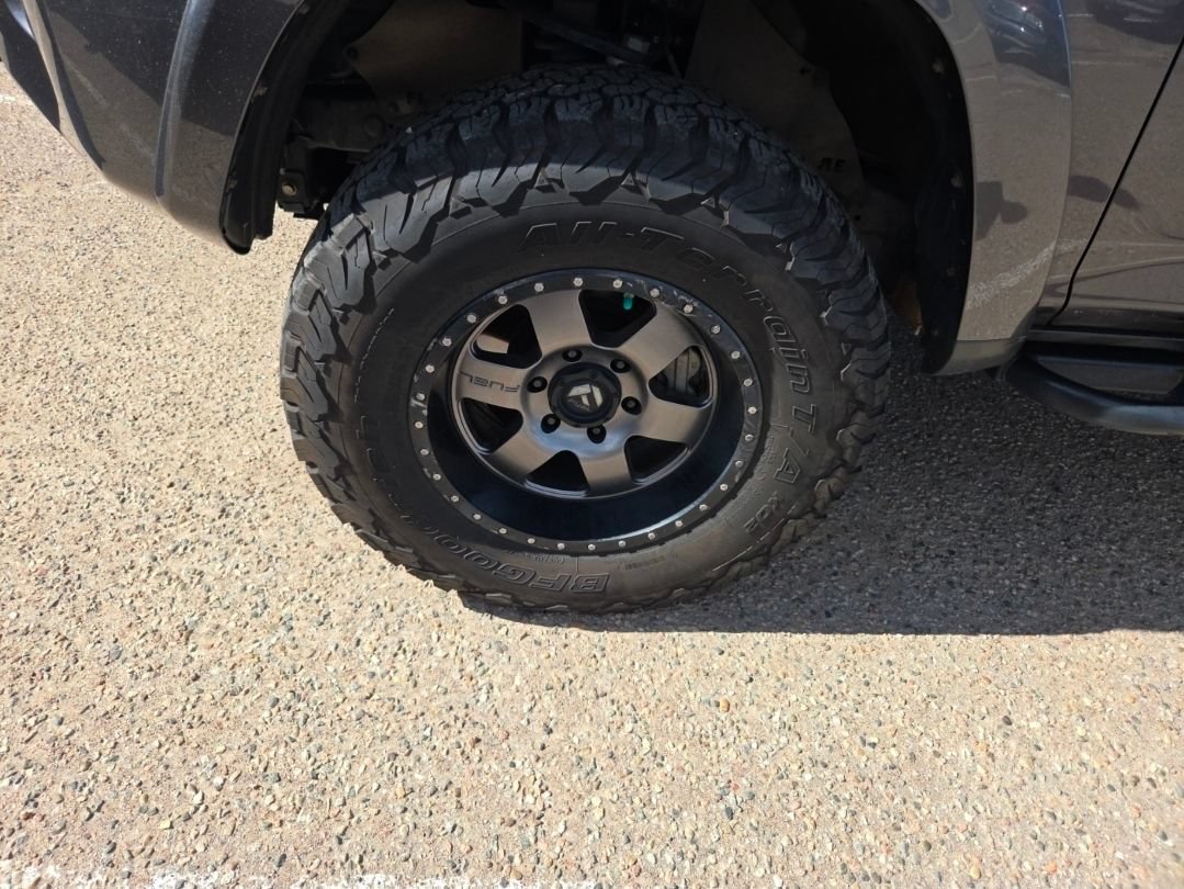 Used 2020 Toyota 4Runner SR5 Premium w/ Moonroof Package AWD/4WD image 12