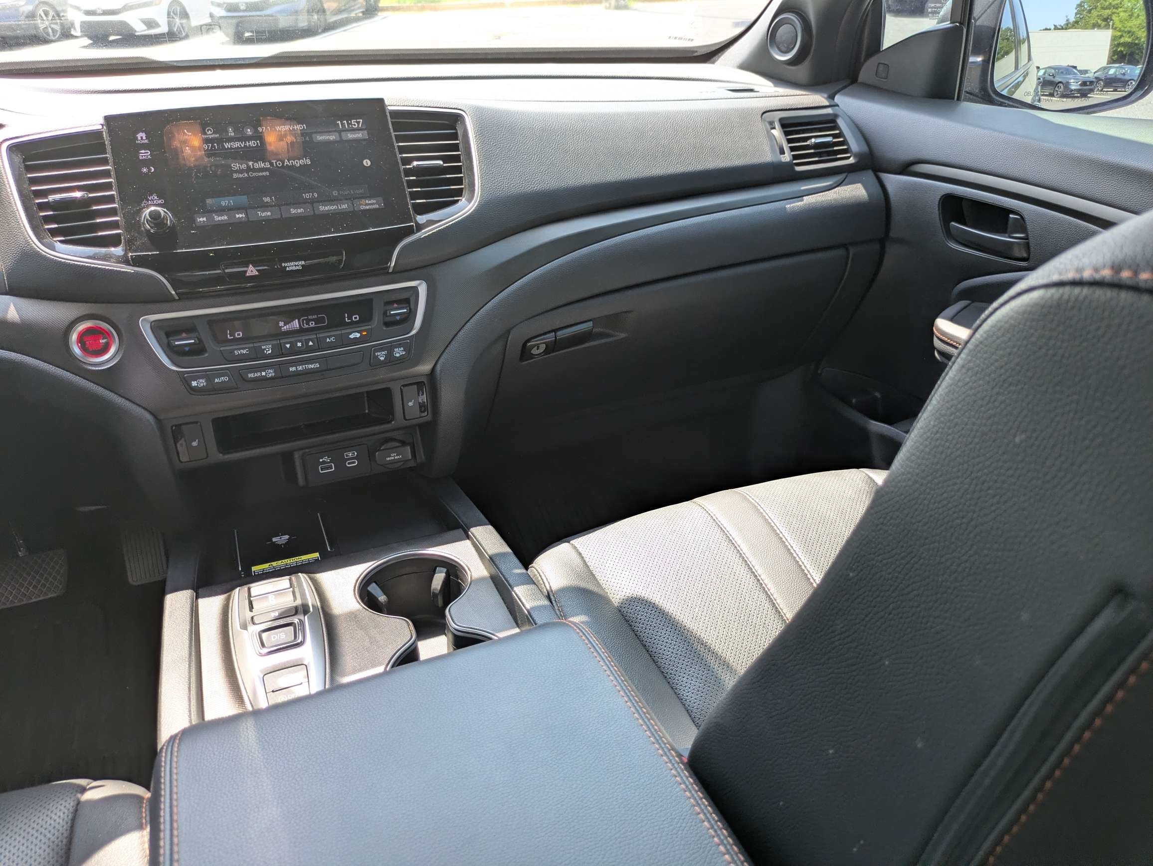 Certified 2024 Honda Passport TrailSport image 24