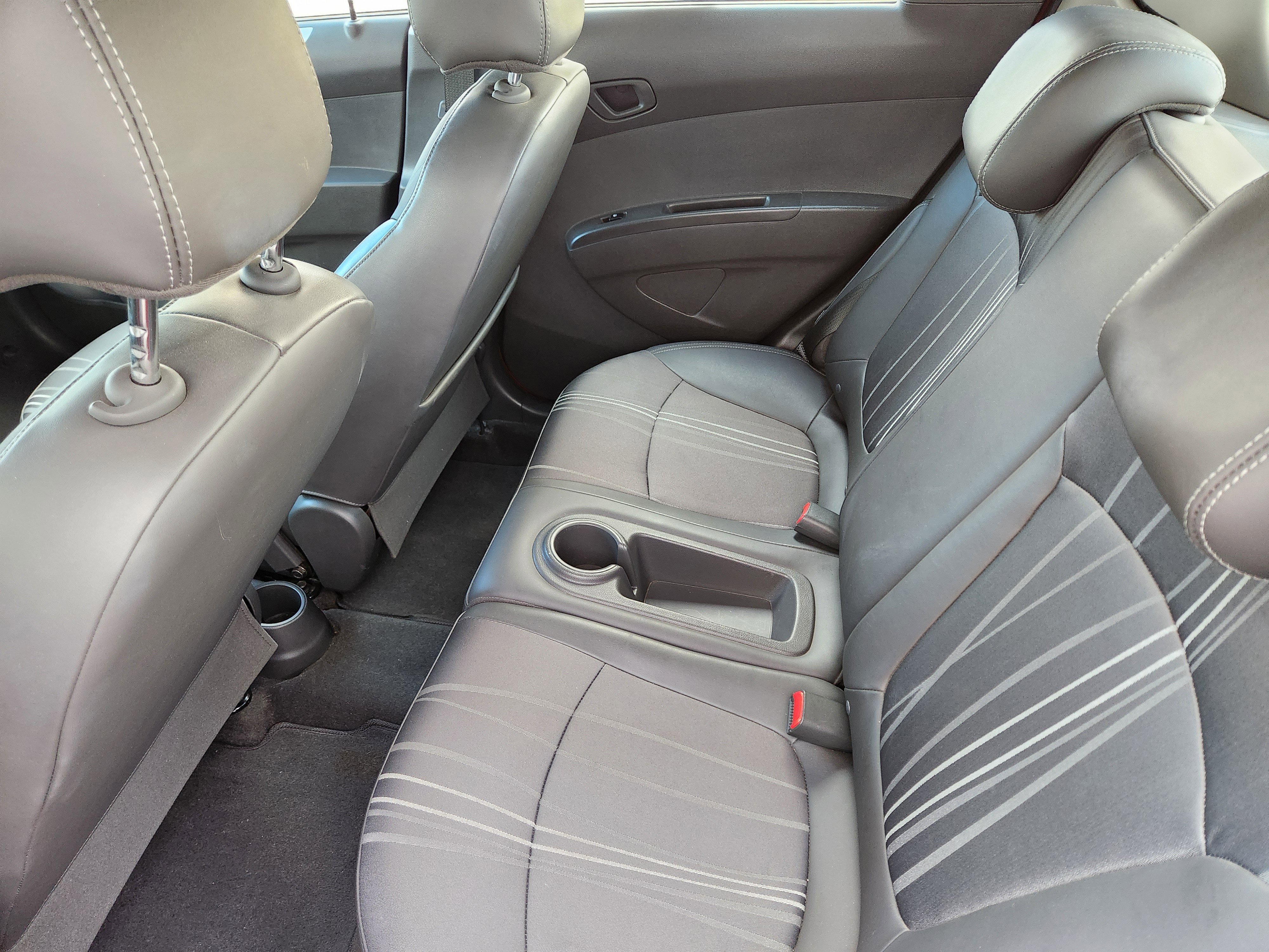 Used 2014 Chevrolet Spark LT image 22