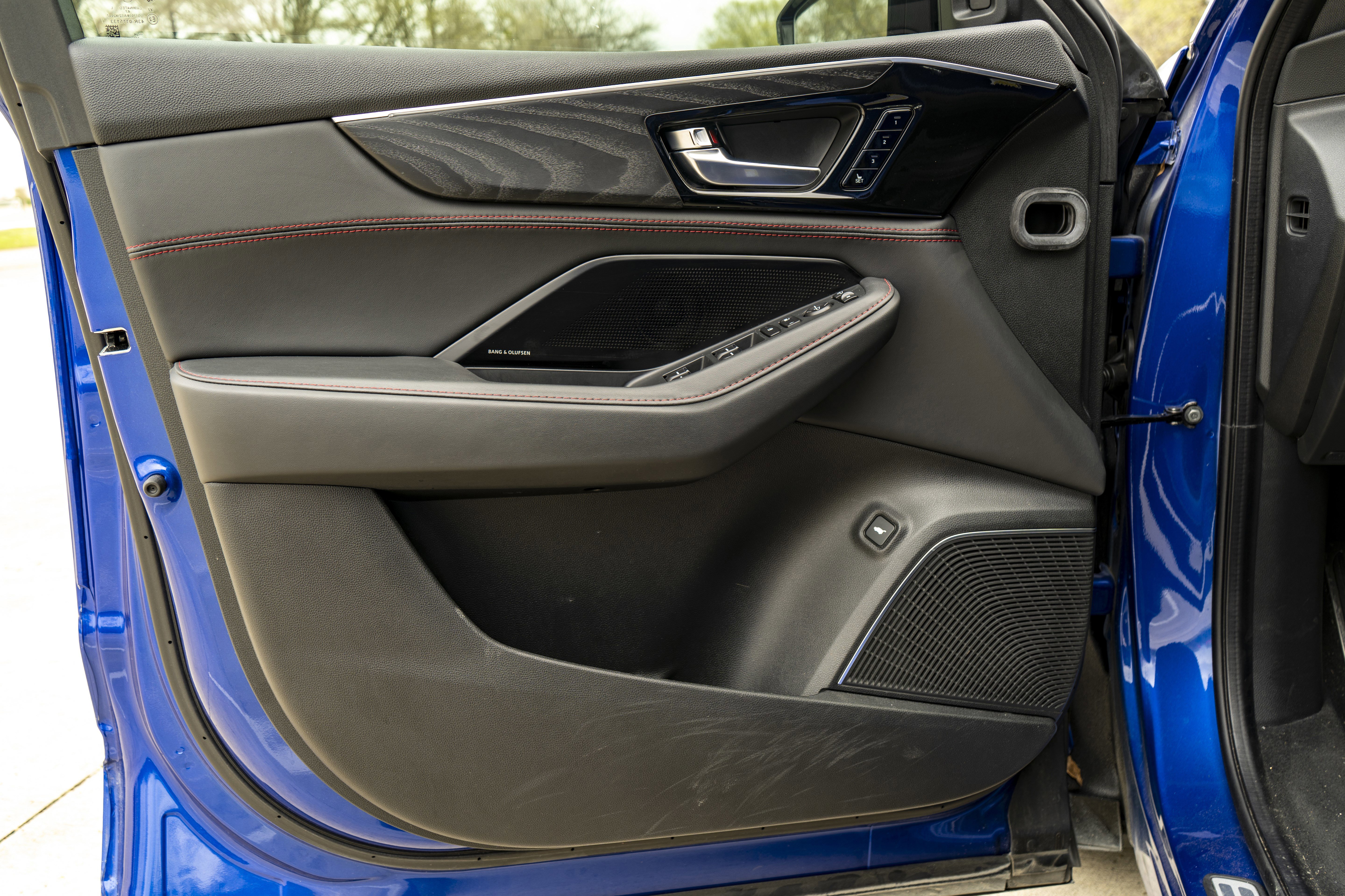 Used 2025 Acura MDX Type S image 37