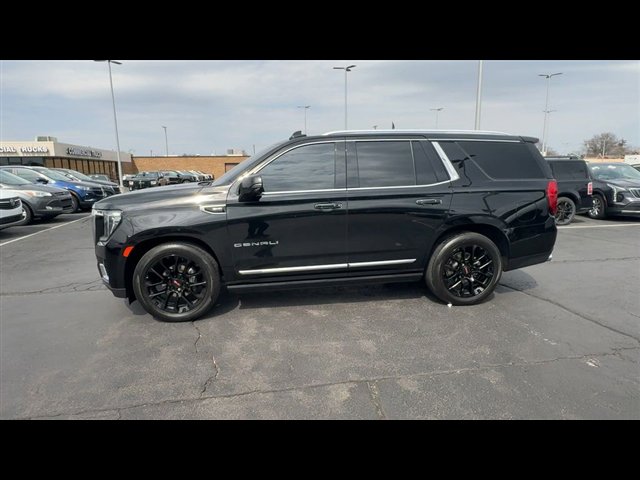 Certified 2022 GMC Yukon Denali w/ Denali Premium Package image 5