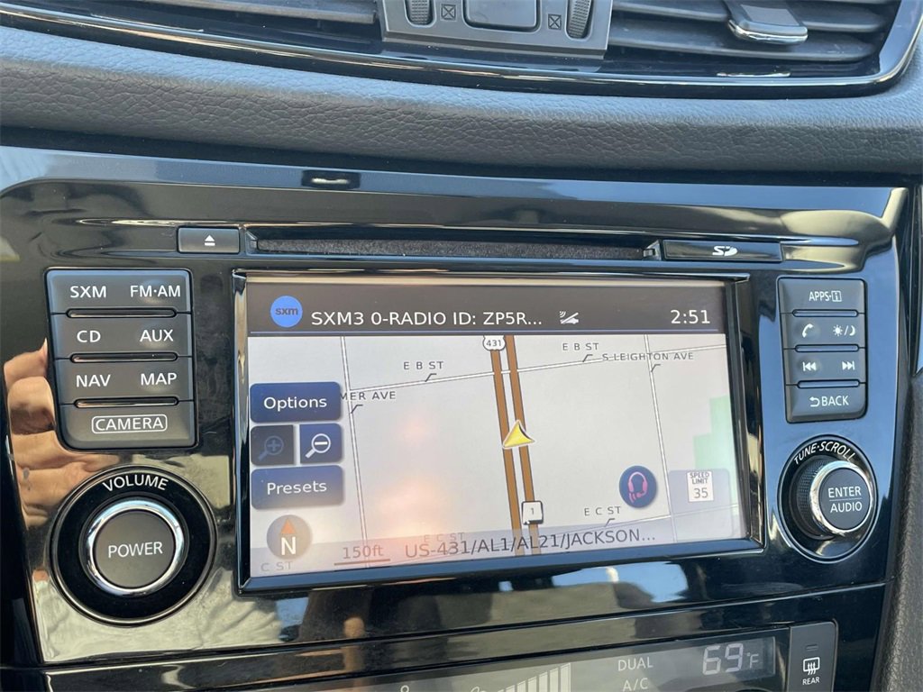 Used 2017 Nissan Rogue Sport SV w/ SV Premium Package image 20