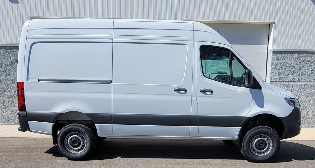 New 2025 Mercedes-Benz Sprinter 2500