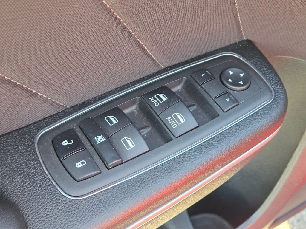 Used 2023 Dodge Charger SXT RWD image 23
