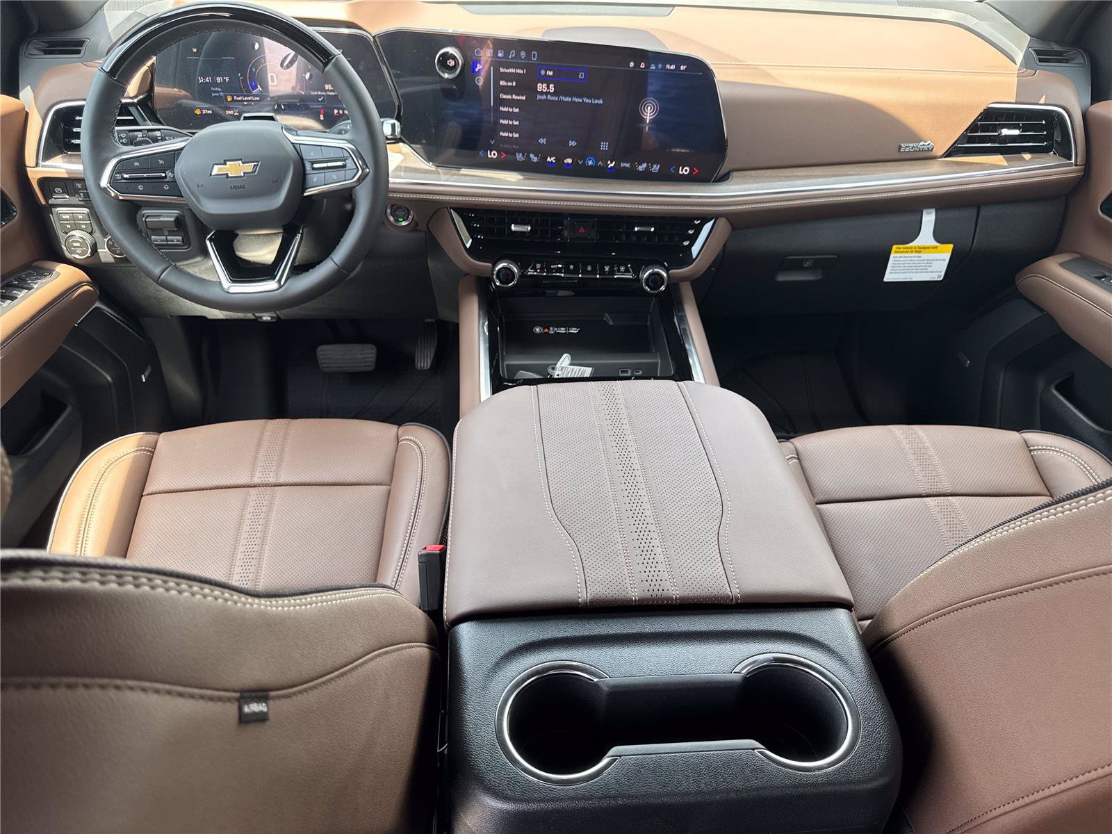 New 2026 Chevrolet Tahoe High Country AWD/4WD image 13