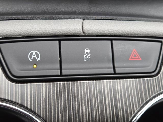 Certified 2023 GMC Acadia SLT w/ Technology Package image 9